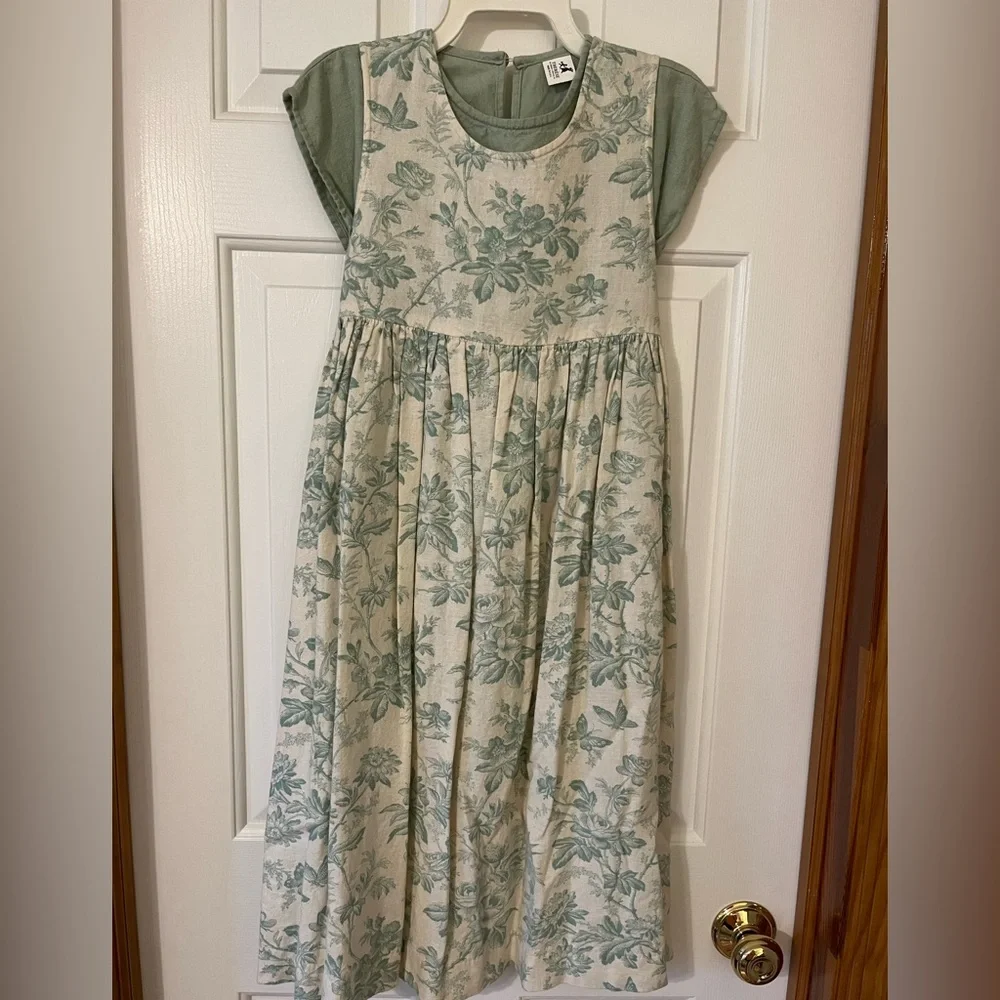 Therese Floral Green and Cream Linen Jumper& Top Girls size 8